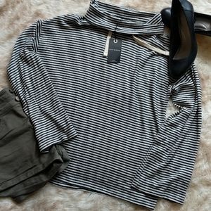 NWT Lucky Bell Sleeve Shirt